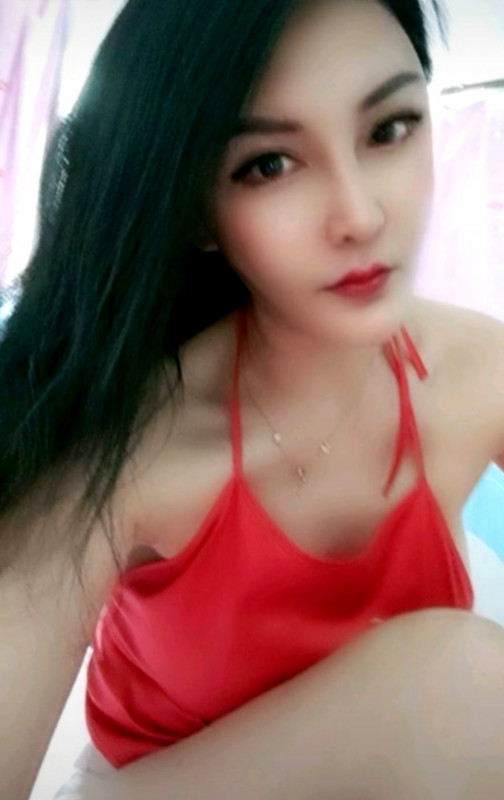 新街口的小姐姐